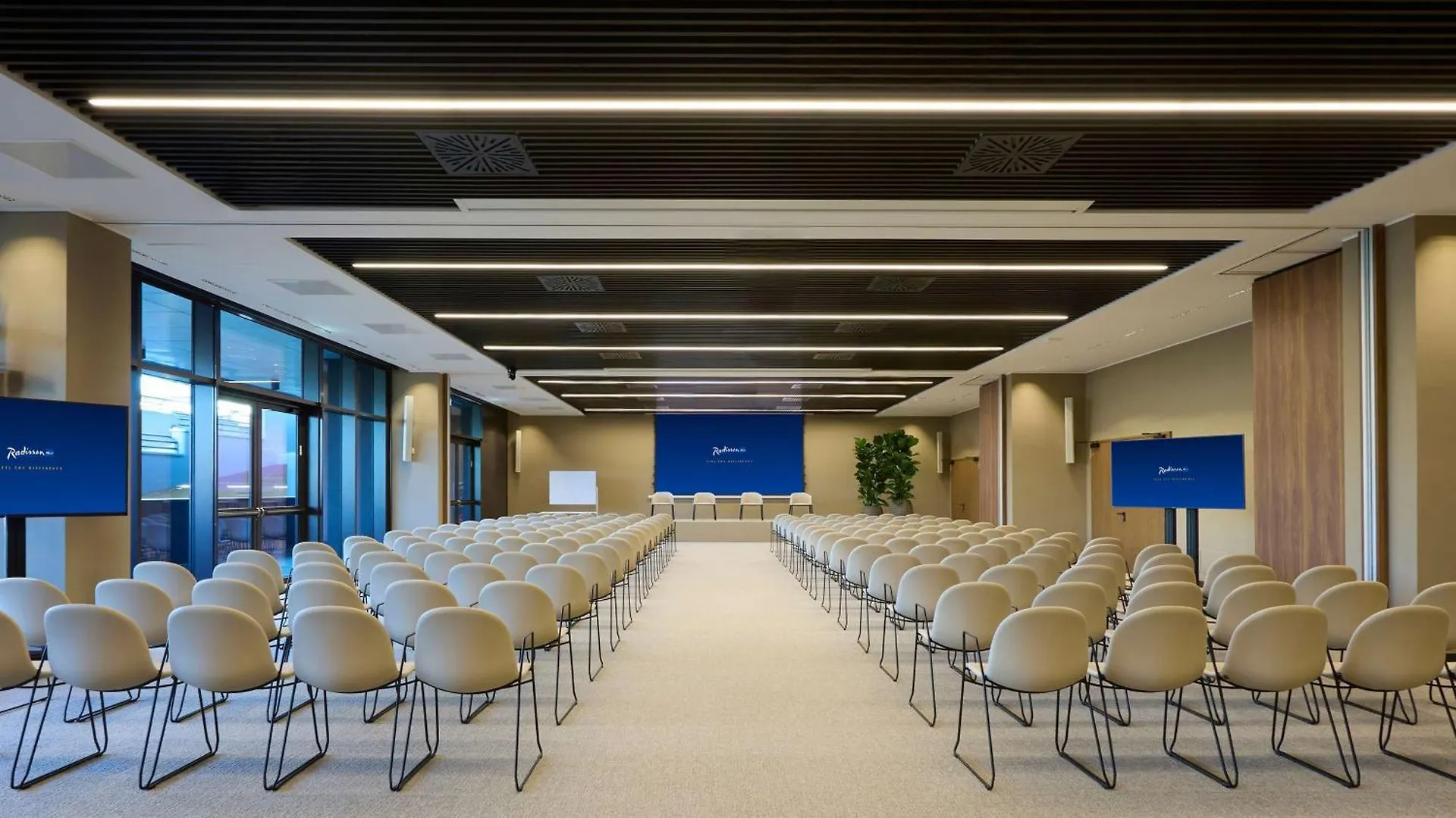 Hotel Radisson Blu Hotel, Bergamo Choruslife
