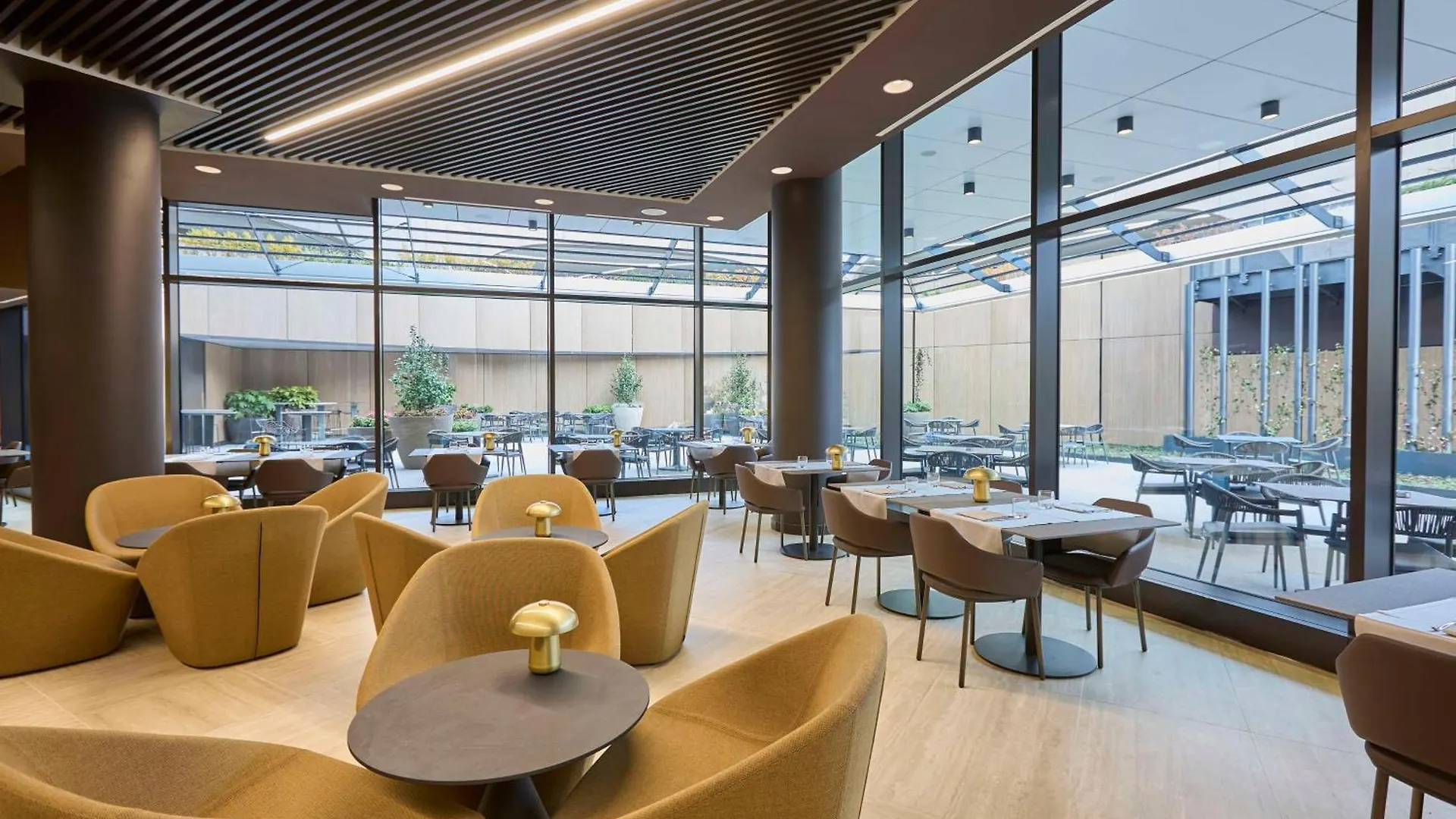 Hotel Radisson Blu Hotel, Bergamo Choruslife
