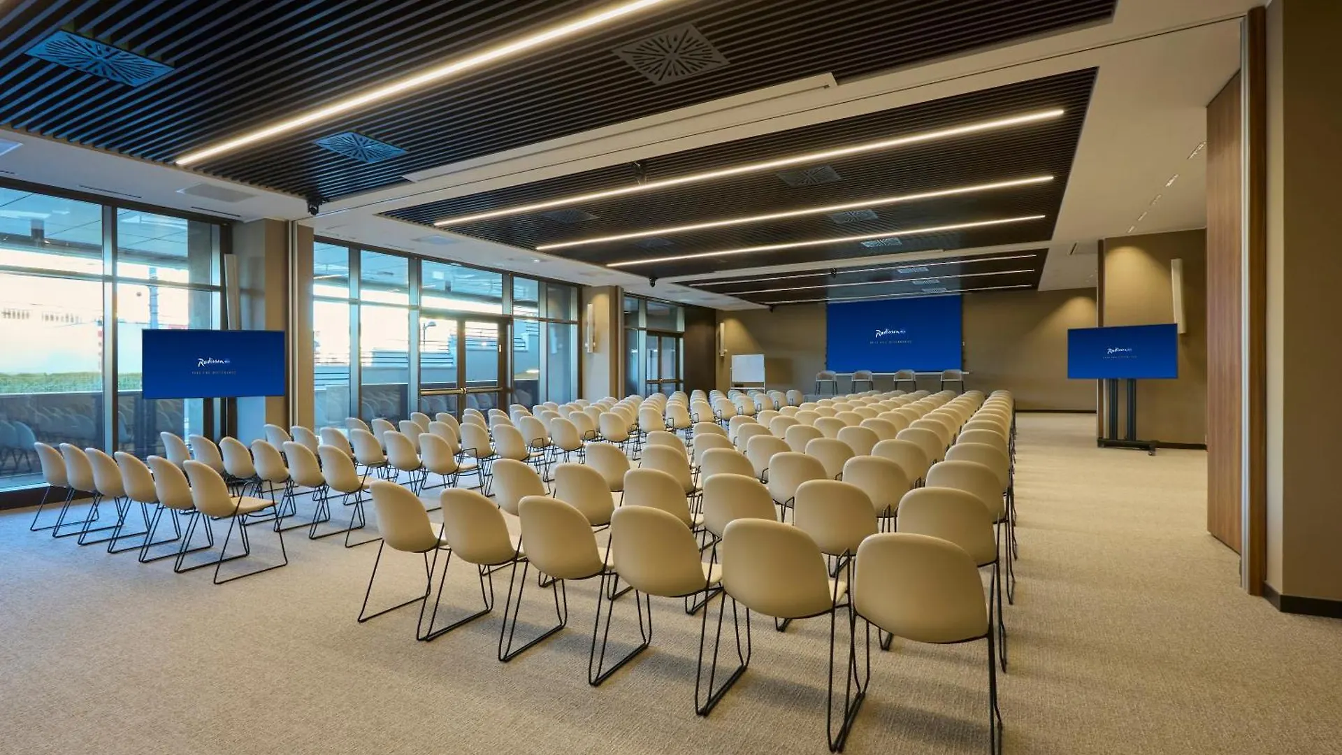 Hotel Radisson Blu Hotel, Bergamo Choruslife