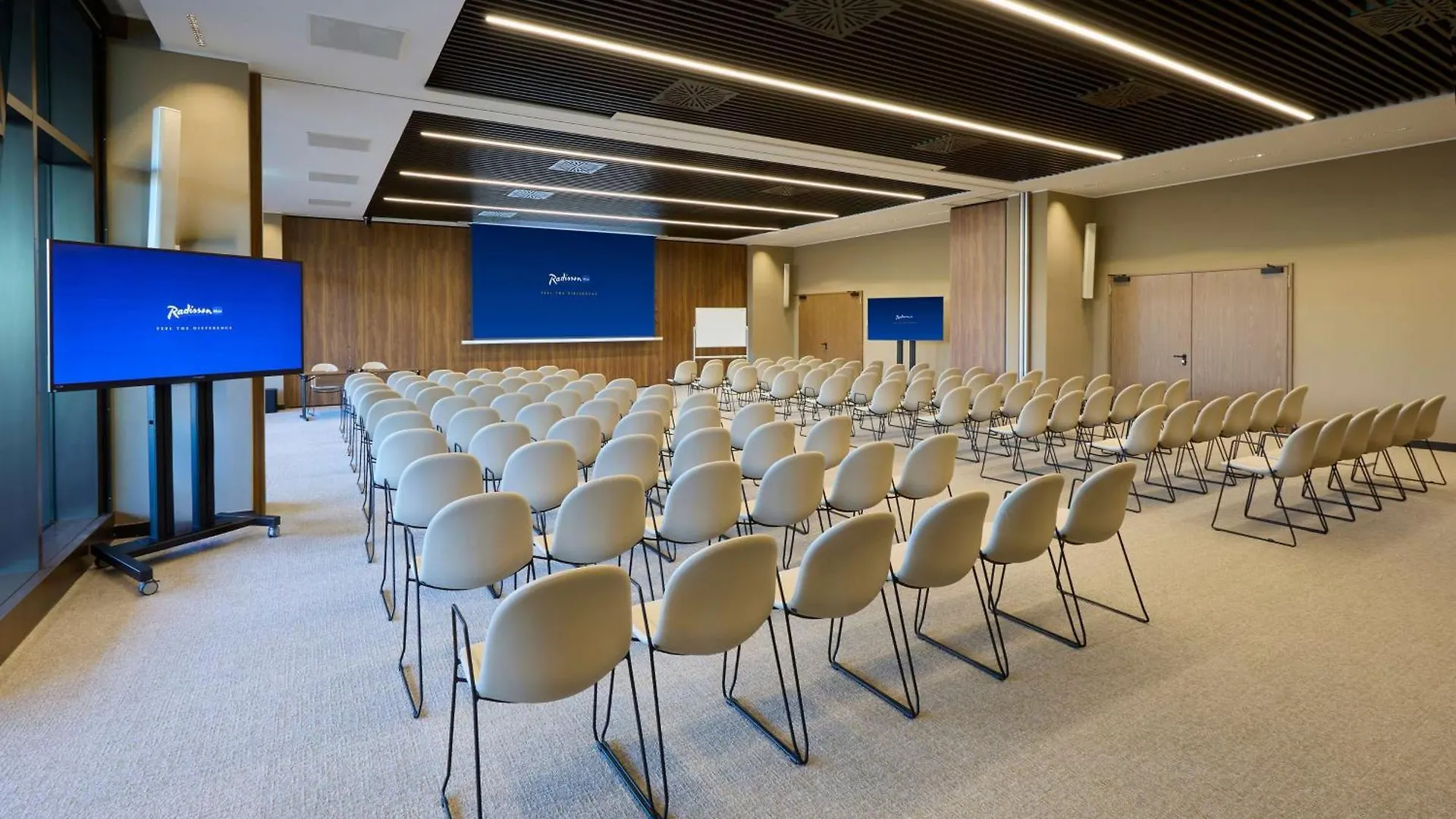 Radisson Blu Hotel, Bergamo Choruslife